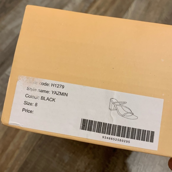 black heel shoes - Picture 8 of 9